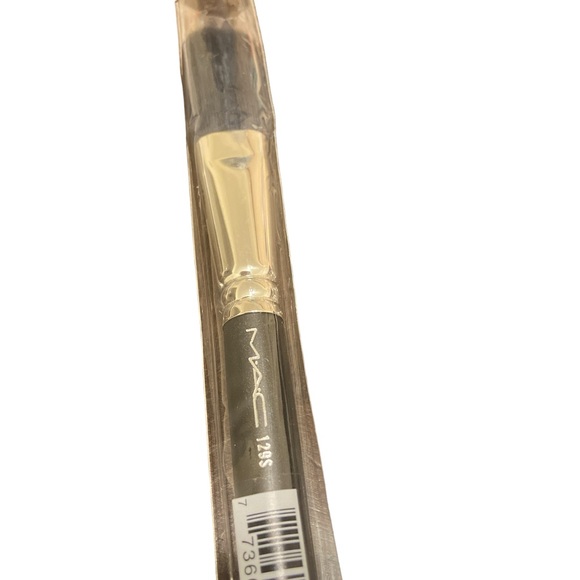 NIP MAC 5 PIECE BRUSH SET - Picture 2 of 6